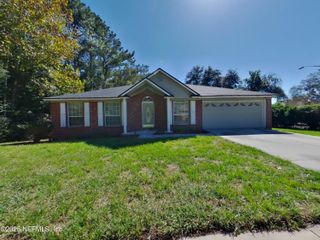 1020 WOODBRIDGE HOLLOW Road, Jacksonville, FL 32218