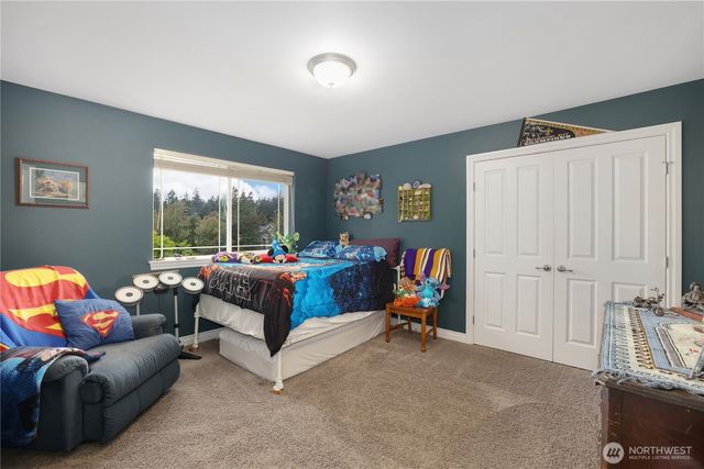 3974 Cameron Drive NE, Lacey, WA 98516