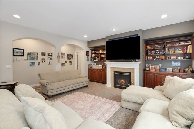 3974 Cameron Drive NE, Lacey, WA 98516