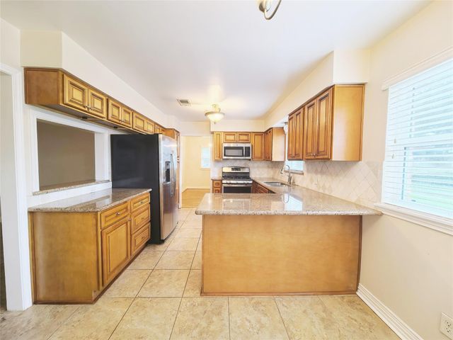 5118 Lymbar Drive, Houston, TX 77096