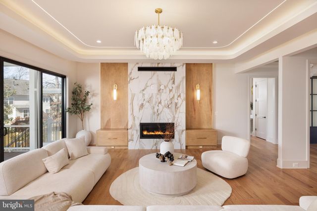 913 SYMPHONY CIR SW, Vienna, VA 22180