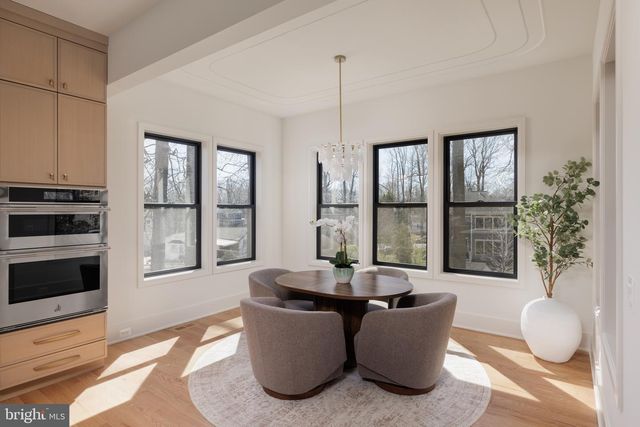 913 SYMPHONY CIR SW, Vienna, VA 22180