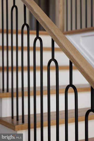 913 SYMPHONY CIR SW, Vienna, VA 22180