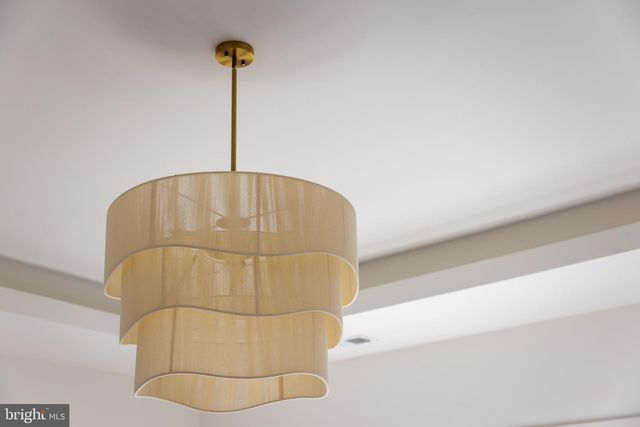 913 SYMPHONY CIR SW, Vienna, VA 22180