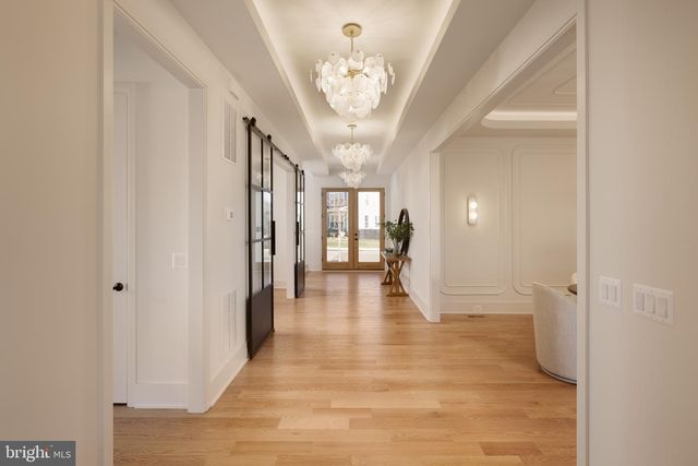 913 SYMPHONY CIR SW, Vienna, VA 22180