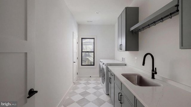 913 SYMPHONY CIR SW, Vienna, VA 22180