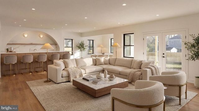 913 SYMPHONY CIR SW, Vienna, VA 22180