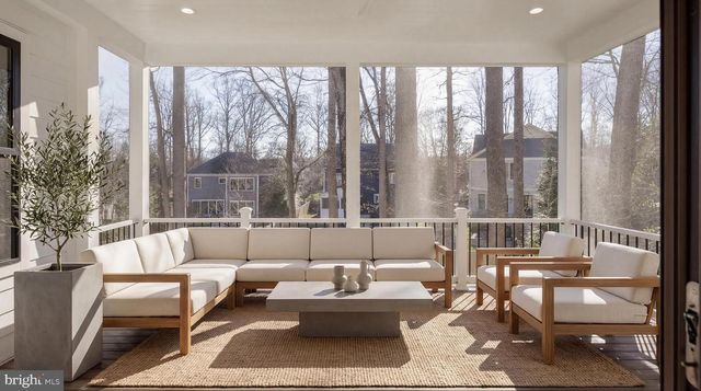 913 SYMPHONY CIR SW, Vienna, VA 22180