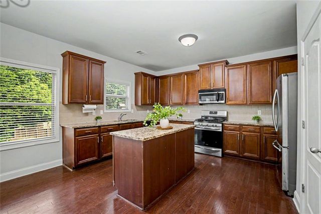 3551 Providence Pl, Douglasville, GA 30135