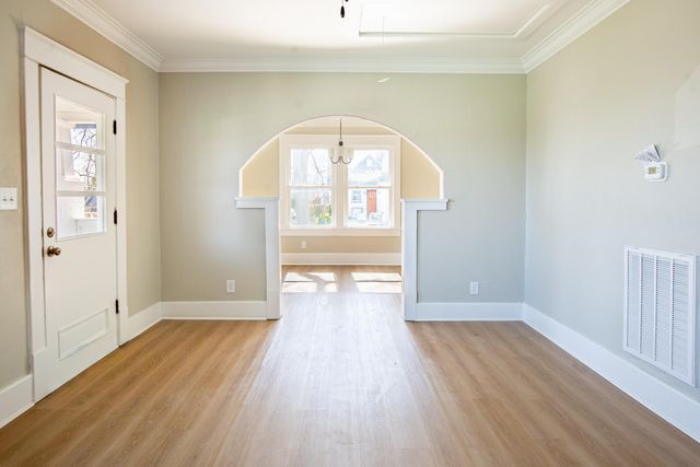 215 Hillcrest Avenue, Chattanooga, TN 37411