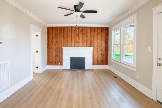 215 Hillcrest Avenue, Chattanooga, TN 37411