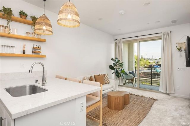 1590 E Hermosa 3, Placentia, CA 92870