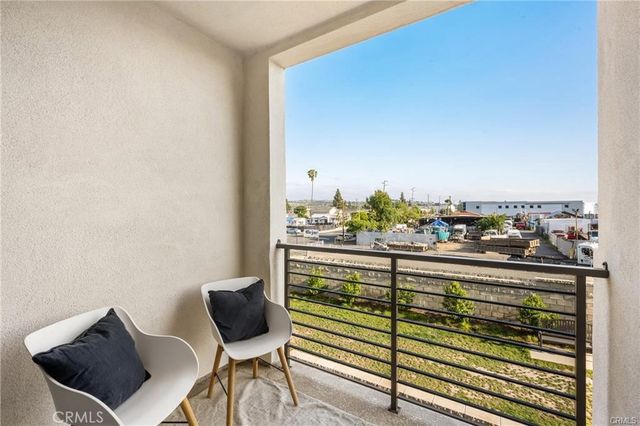 1590 E Hermosa 3, Placentia, CA 92870