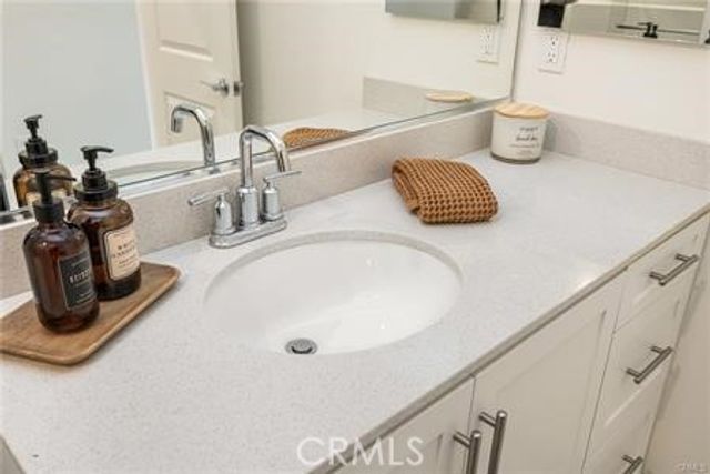1590 E Hermosa 3, Placentia, CA 92870