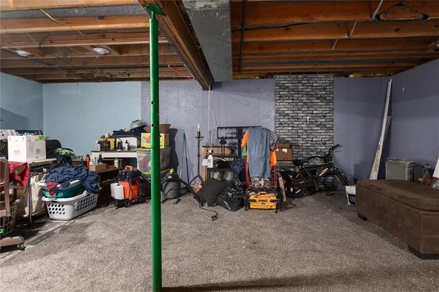 2706 Maple Avenue, Leavenworth, KS 66048