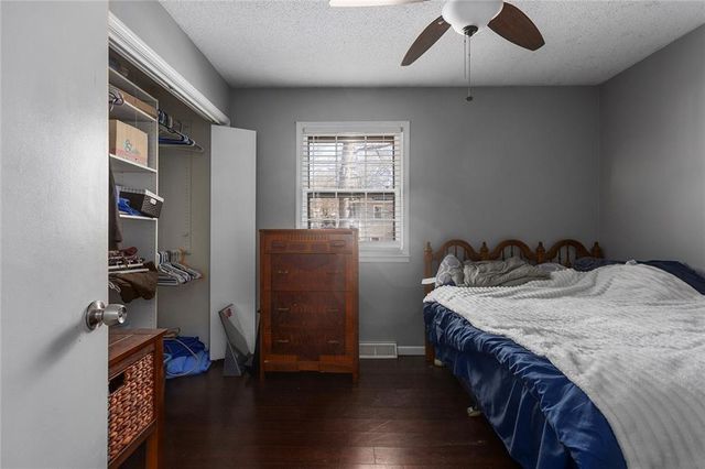 2706 Maple Avenue, Leavenworth, KS 66048