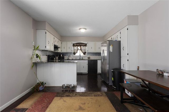 2706 Maple Avenue, Leavenworth, KS 66048