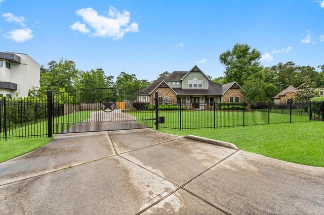 5006 Newport Court, Spring, TX 77386