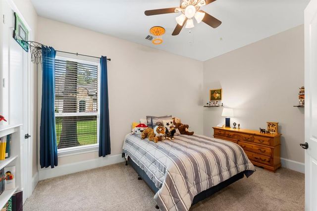 5006 Newport Court, Spring, TX 77386