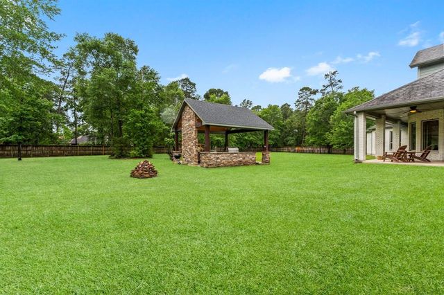 5006 Newport Court, Spring, TX 77386