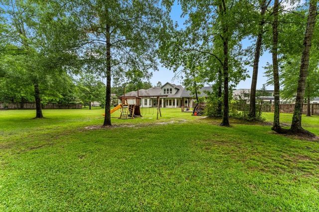 5006 Newport Court, Spring, TX 77386