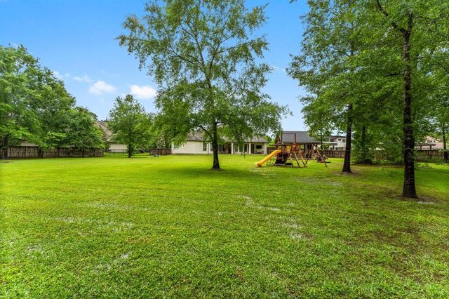 5006 Newport Court, Spring, TX 77386