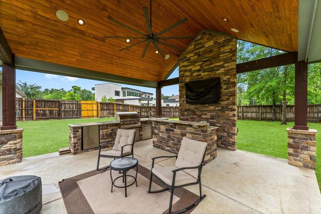5006 Newport Court, Spring, TX 77386