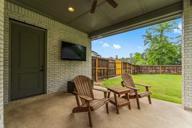 5006 Newport Court, Spring, TX 77386