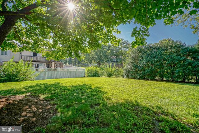 208 FAGAN CIR, Williamstown, NJ 08094