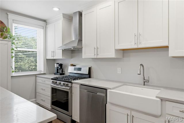4025 Wyoming Street, St Louis, MO 63116