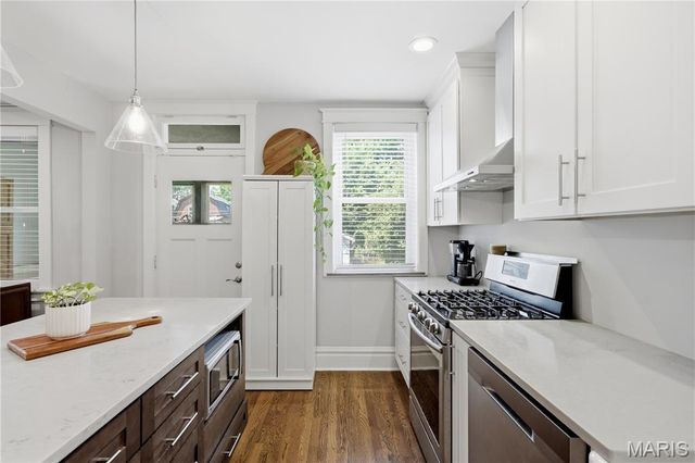 4025 Wyoming Street, St Louis, MO 63116
