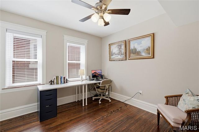 4025 Wyoming Street, St Louis, MO 63116