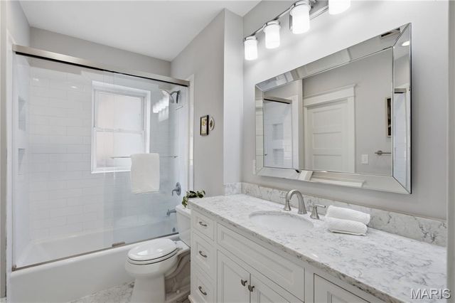 4025 Wyoming Street, St Louis, MO 63116