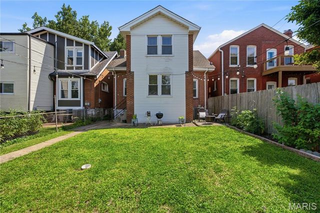 4025 Wyoming Street, St Louis, MO 63116