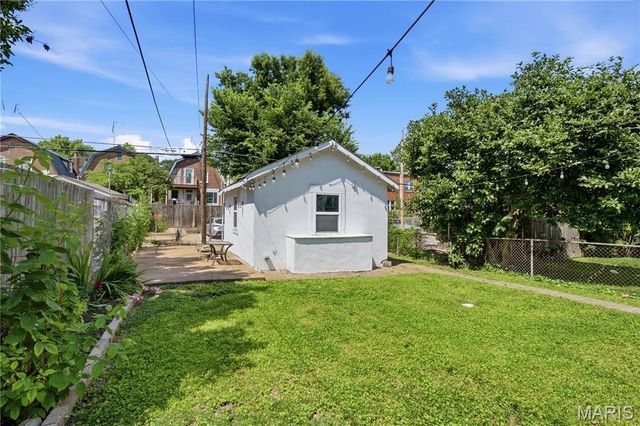 4025 Wyoming Street, St Louis, MO 63116