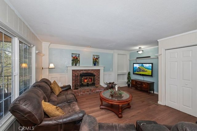 28669 Teton Lane, Lake Arrowhead, CA 92352