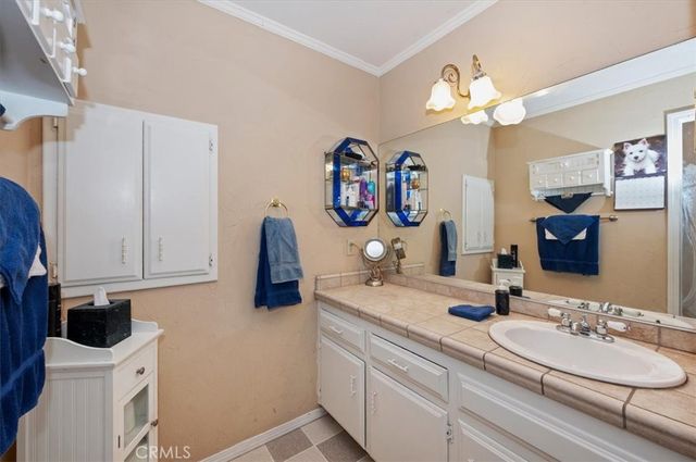 28669 Teton Lane, Lake Arrowhead, CA 92352