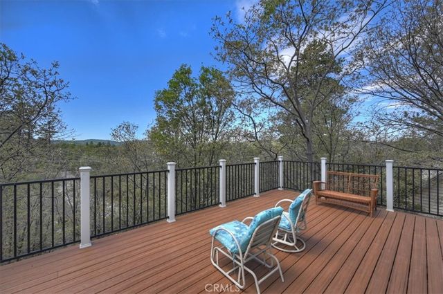 28669 Teton Lane, Lake Arrowhead, CA 92352