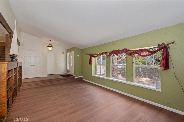 28669 Teton Lane, Lake Arrowhead, CA 92352