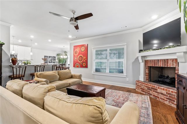 906 E Fallon Street, Siloam Springs, AR 72761