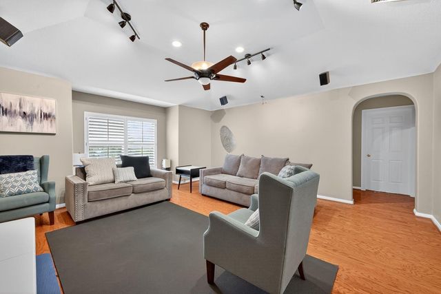 11938 Rosebrier Park Lane, Houston, TX 77082