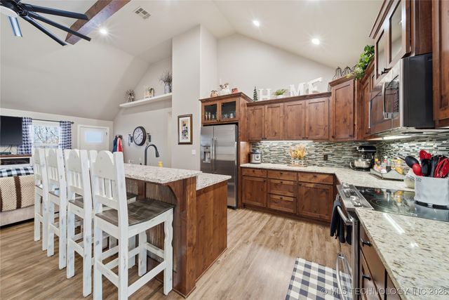 18290 N Lombard Lane, Skiatook, OK 74070