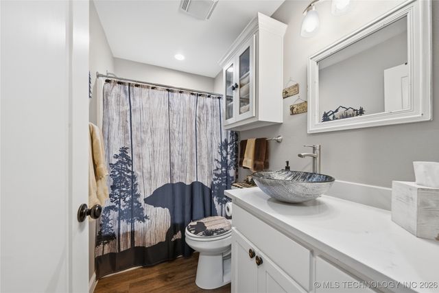 18290 N Lombard Lane, Skiatook, OK 74070