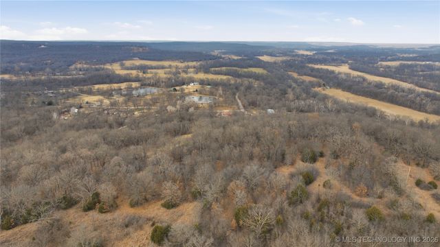 18290 N Lombard Lane, Skiatook, OK 74070