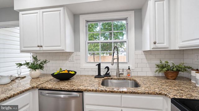 12 ELRIDGE PL, Willingboro, NJ 08046