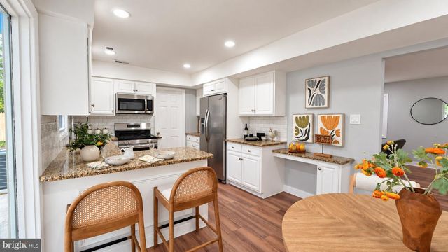 12 ELRIDGE PL, Willingboro, NJ 08046