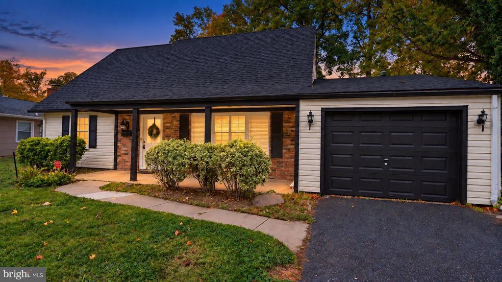 12 ELRIDGE PL, Willingboro, NJ 08046 — exterior