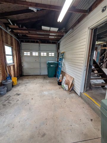 2303 LAKE Street, Lake City Boro, PA 16423