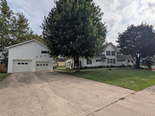 2303 LAKE Street, Lake City Boro, PA 16423