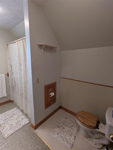 2303 LAKE Street, Lake City Boro, PA 16423